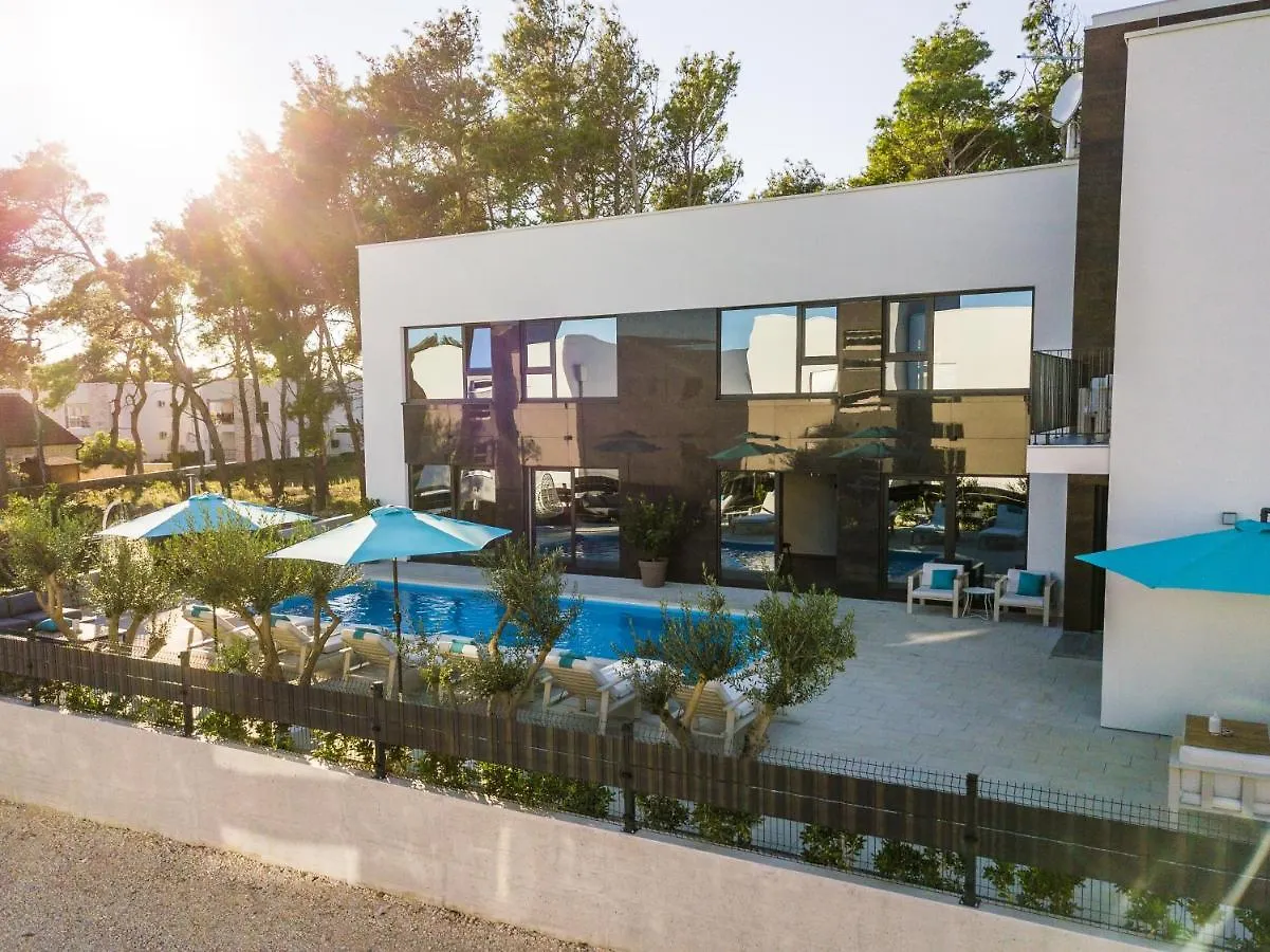Ferienwohnung Olive Tree Mansion Vir