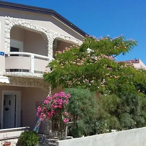 Doana Apartment